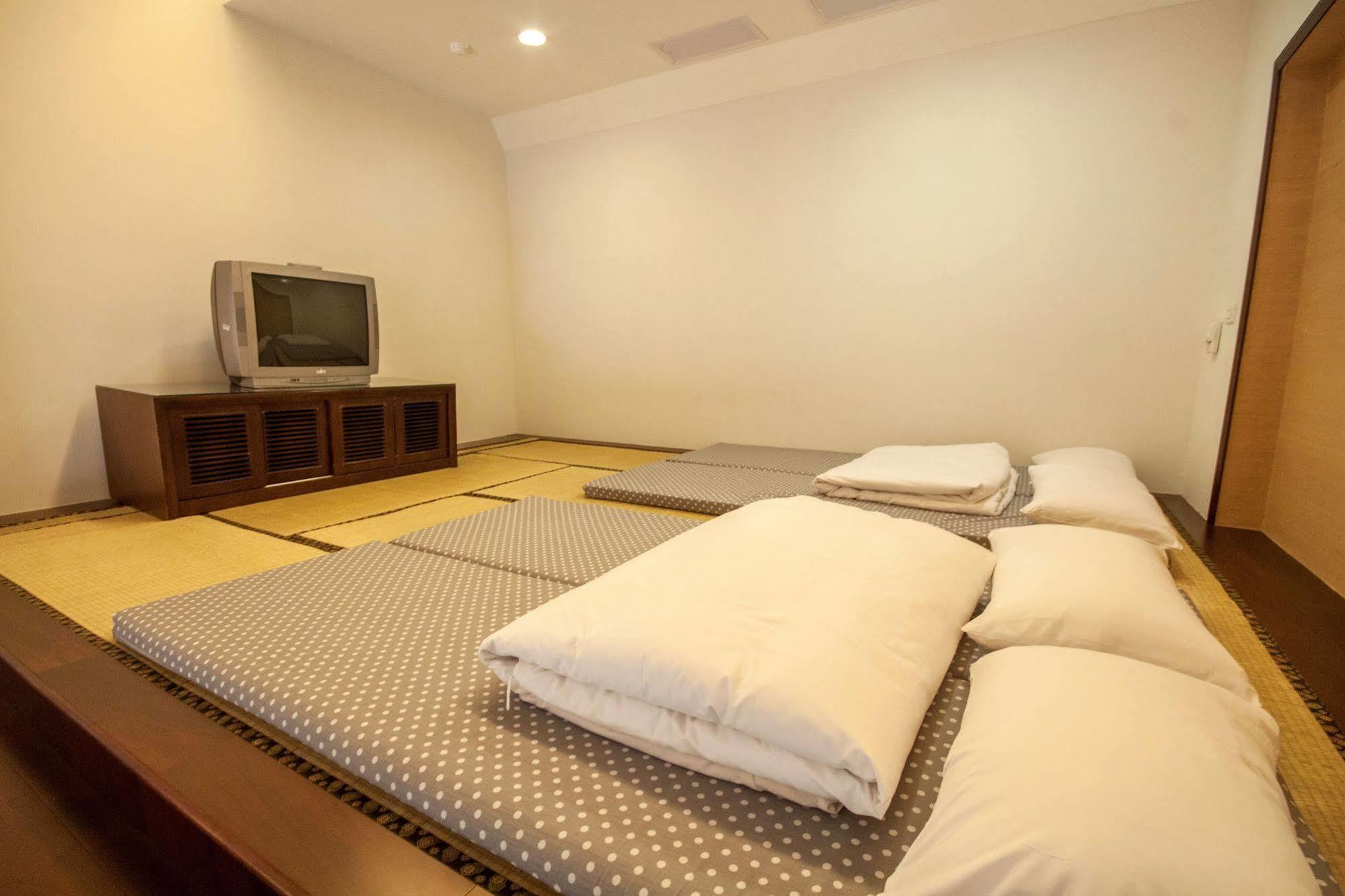 Les Hotel Tainan Eksteriør bilde